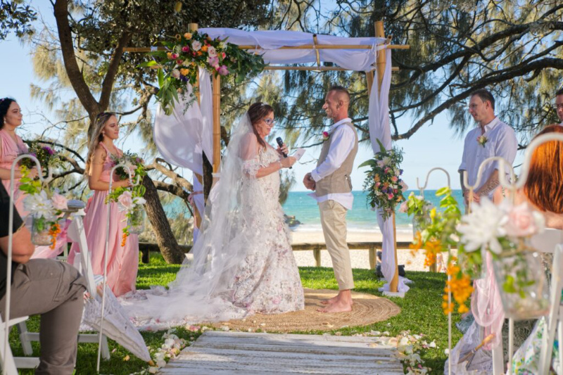 Wedding elopement sunshine coast
