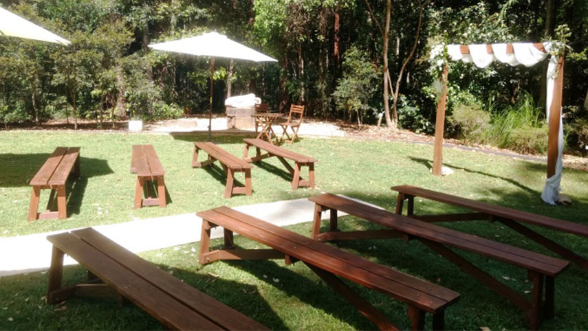 wedding package with bench seat