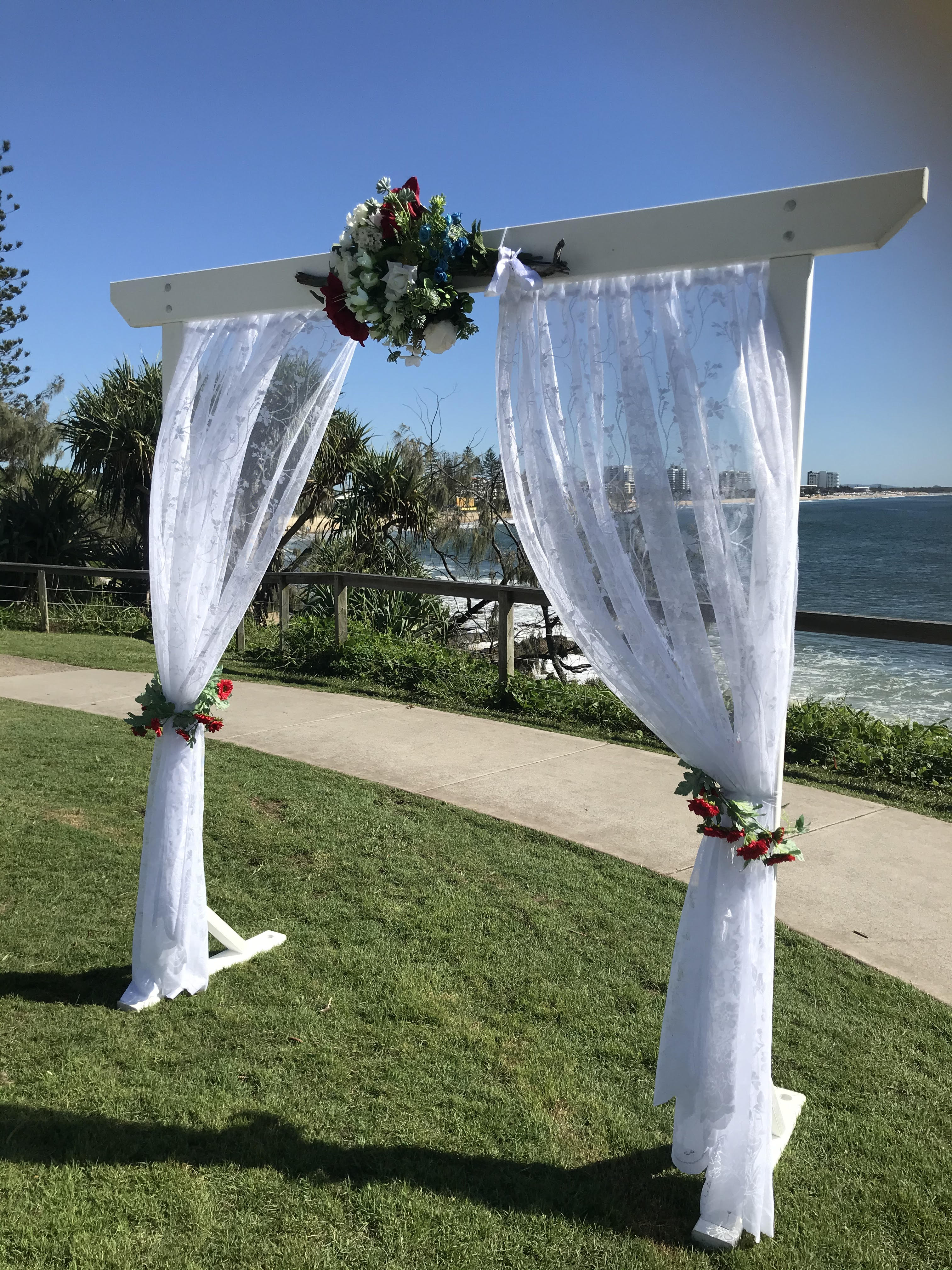 wedding arbor 2 post in white wood
